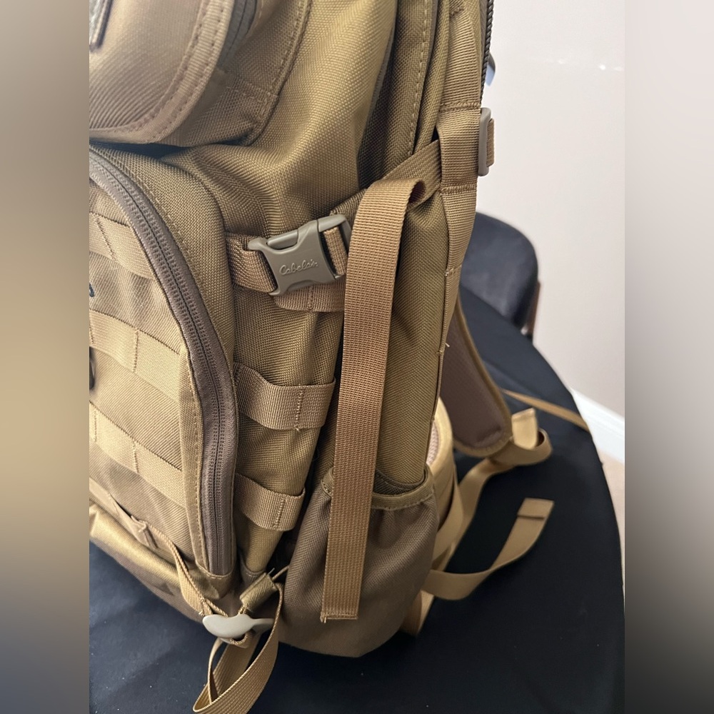 NWT Cabela's Tactical TLS Pack color coyote - Picture 5 of 9